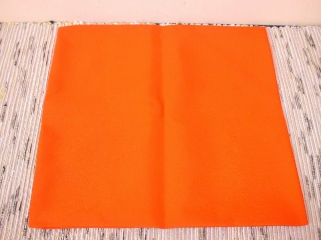 ��с@�����@����