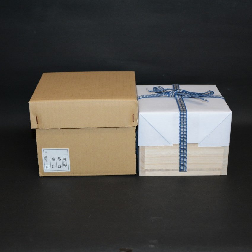 ���x�q�Ԏ敶���q�@���{��x