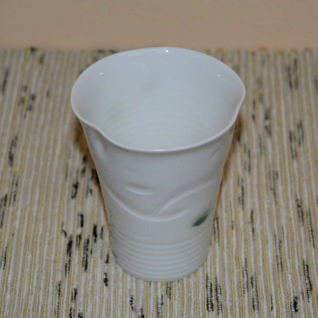 ���i�C���[�W4