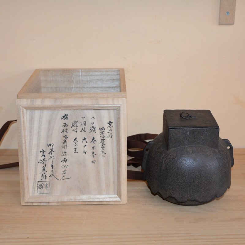 �l�����������@�@�U�D�ʁ@�\�O��{�芦賋ɔ��b�����v���q��