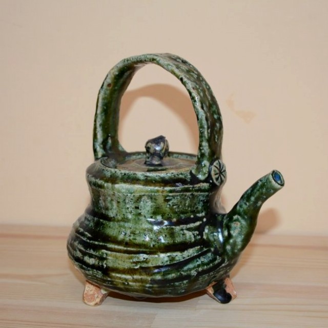 ���D���y�r