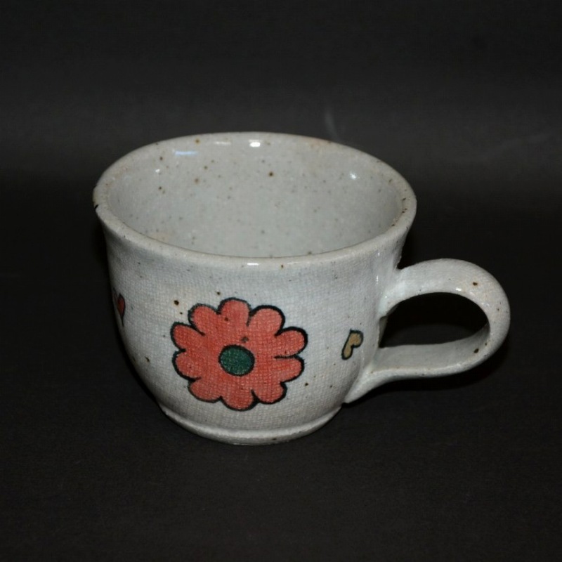 布目花の絵マグカップ