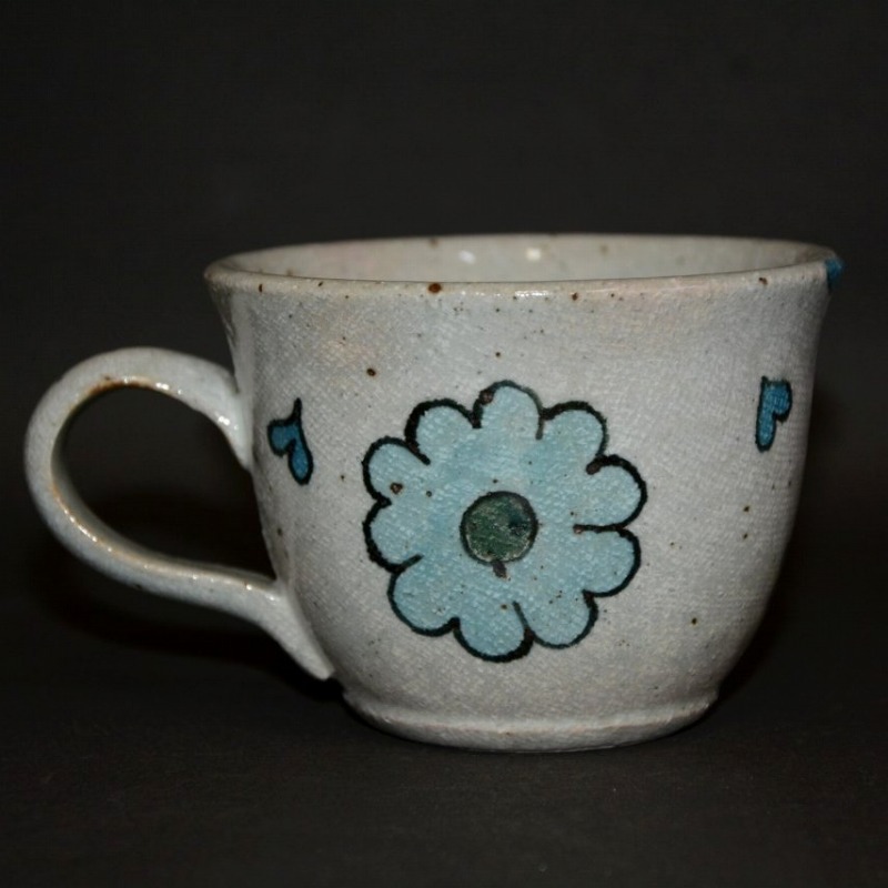 布目花の絵マグカップ