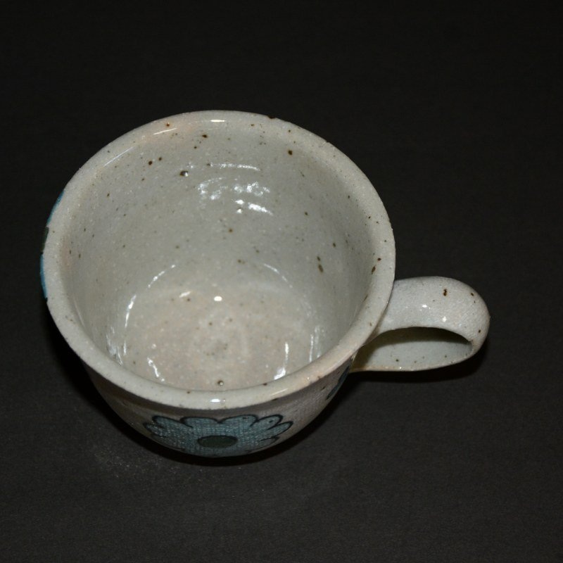 布目花の絵マグカップ