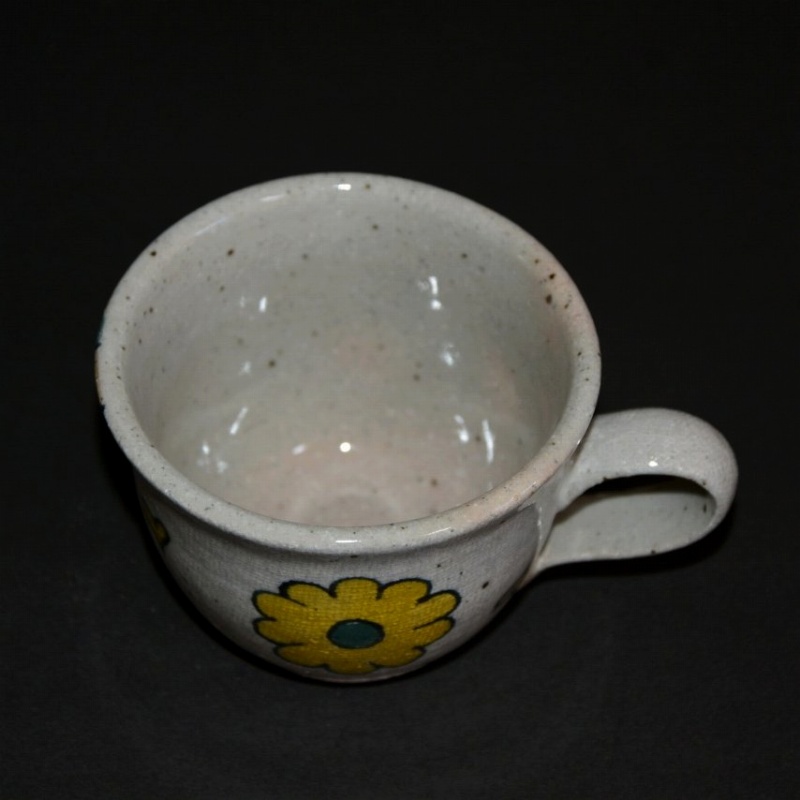 布目花の絵マグカップ