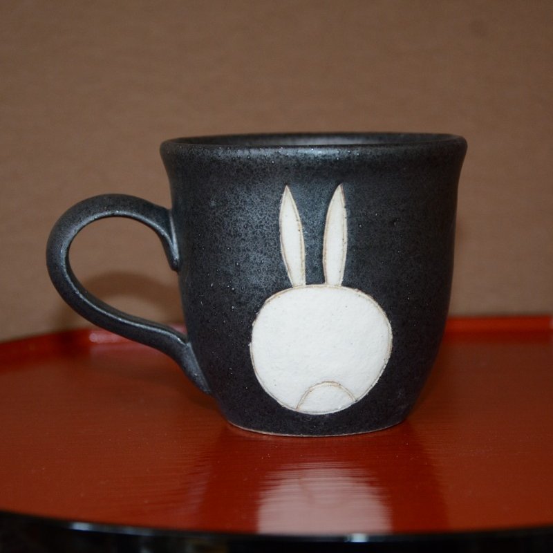 うさぎ文様マグカップ