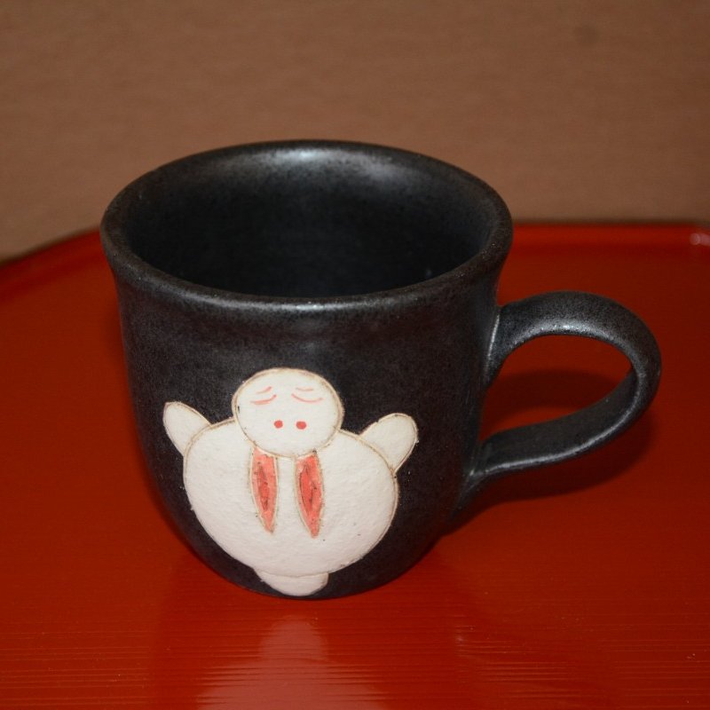 うさぎ文様マグカップ