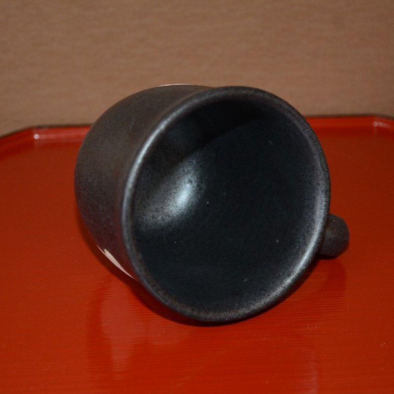 うさぎ文様マグカップ