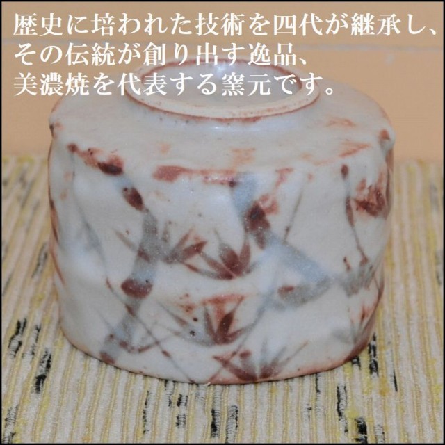 �u��|����������q