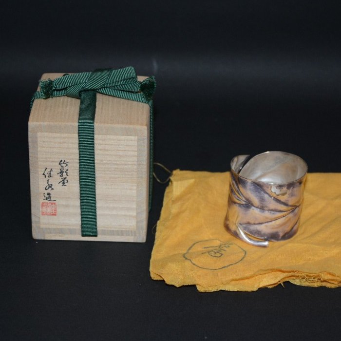 ���ˌ��փG�t�S���� ������E�q��