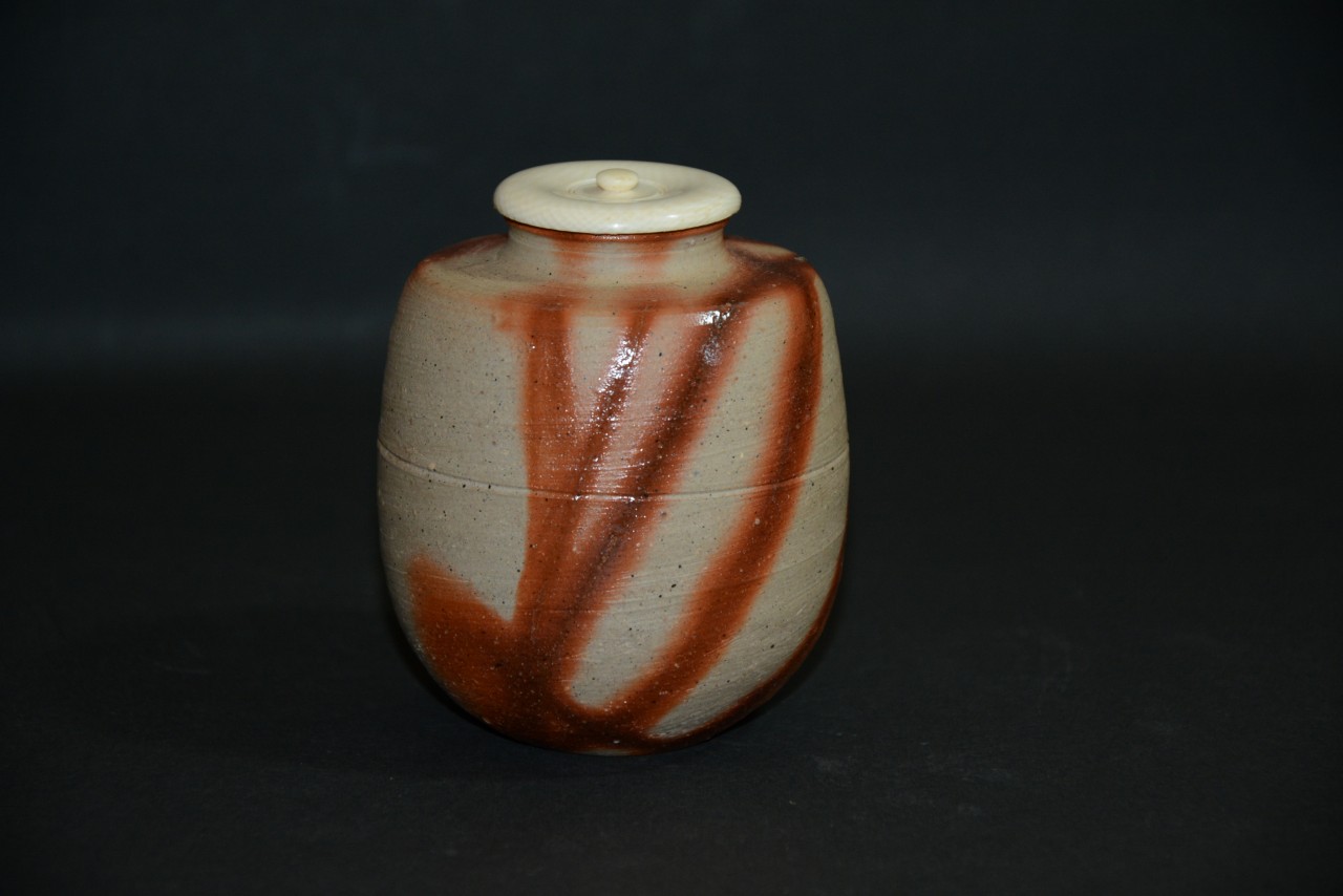 備前ヒダスキ茶入　山本雄一造　